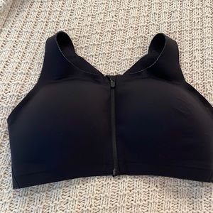 COPY - Lululemon Enlite Front-Zip Bra